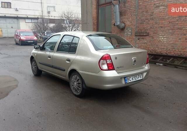 Бежевый Рено Клио, объемом двигателя 1.39 л и пробегом 157 тыс. км за 3900 $, фото 5 на Automoto.ua
