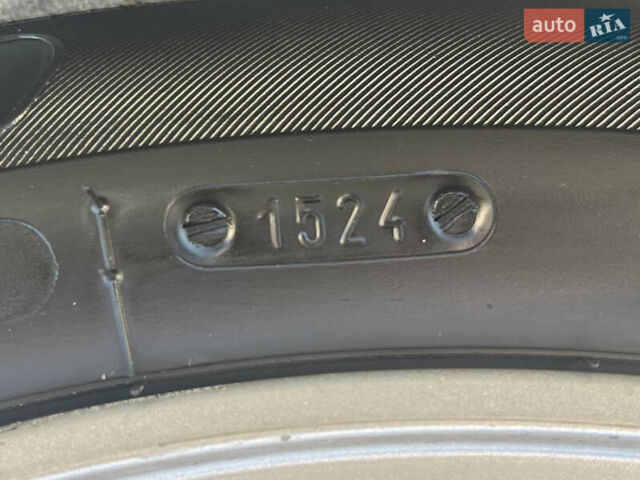 Бежевий Рено Кліо, об'ємом двигуна 1.2 л та пробігом 171 тис. км за 4800 $, фото 9 на Automoto.ua