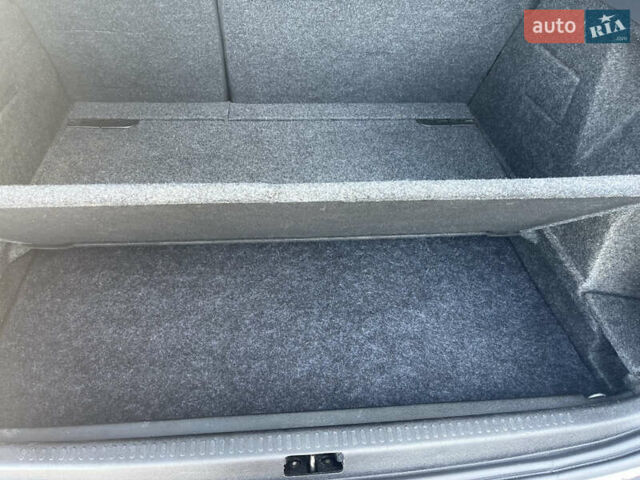 Бежевий Рено Кліо, об'ємом двигуна 1.2 л та пробігом 171 тис. км за 4800 $, фото 19 на Automoto.ua