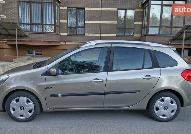 Бежевий Рено Кліо, об'ємом двигуна 1.6 л та пробігом 230 тис. км за 6999 $, фото 3 на Automoto.ua