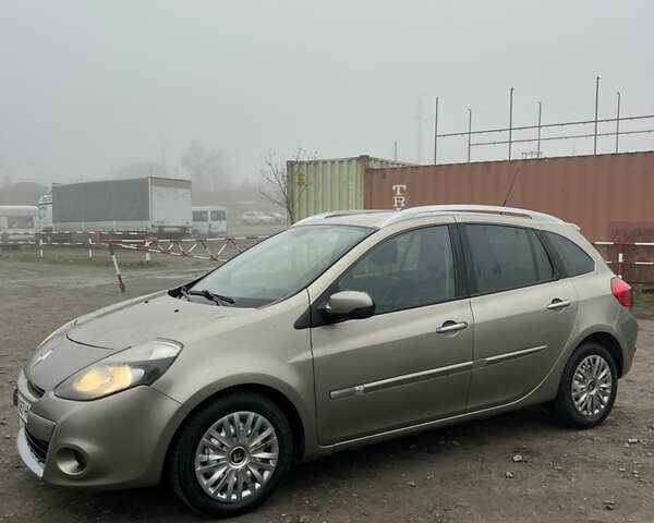 Бежевий Рено Кліо, об'ємом двигуна 1.46 л та пробігом 366 тис. км за 4600 $, фото 26 на Automoto.ua