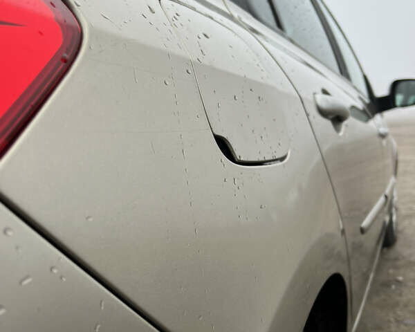 Бежевий Рено Кліо, об'ємом двигуна 1.46 л та пробігом 366 тис. км за 4600 $, фото 38 на Automoto.ua