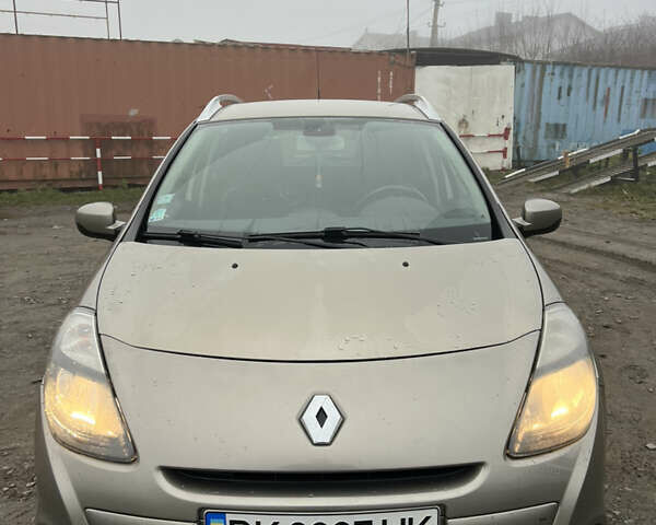 Бежевый Рено Клио, объемом двигателя 1.5 л и пробегом 366 тыс. км за 4850 $, фото 3 на Automoto.ua