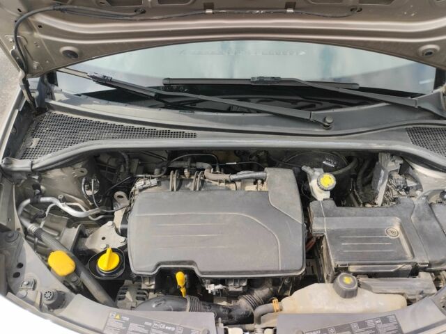 Бежевый Рено Клио, объемом двигателя 1.2 л и пробегом 176 тыс. км за 5400 $, фото 3 на Automoto.ua