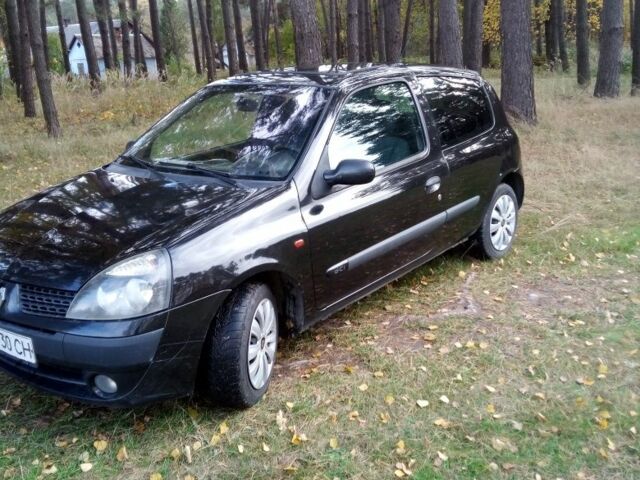 Рено Клио 2002 в Ровно на Automoto.ua Черный Рено Клио, объемом двигателя 1.5 л и пробегом 380 тыс. км за 2350 $, фото 4 на Automoto.ua