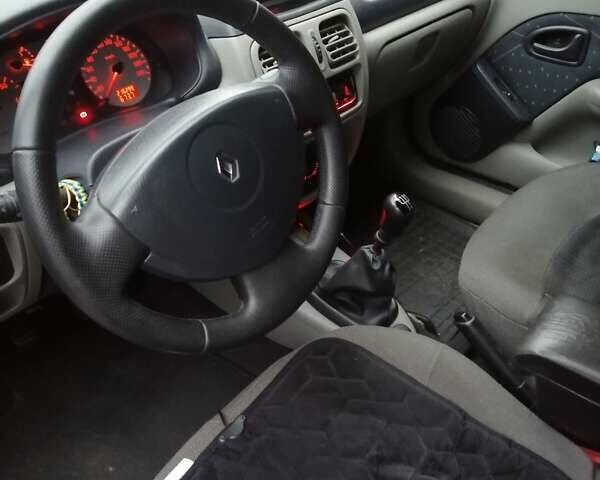 Чорний Рено Кліо, об'ємом двигуна 1.4 л та пробігом 220 тис. км за 3500 $, фото 8 на Automoto.ua