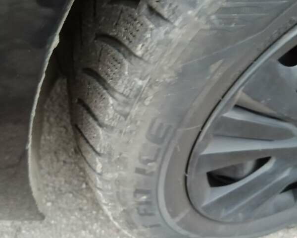 Чорний Рено Кліо, об'ємом двигуна 1.4 л та пробігом 220 тис. км за 3500 $, фото 6 на Automoto.ua