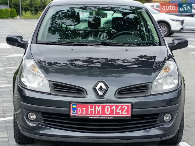 Чорний Рено Кліо, об'ємом двигуна 1.2 л та пробігом 215 тис. км за 4700 $, фото 8 на Automoto.ua