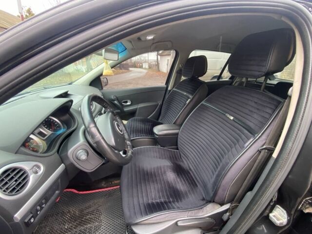 Черный Рено Клио, объемом двигателя 1.4 л и пробегом 310 тыс. км за 5300 $, фото 10 на Automoto.ua