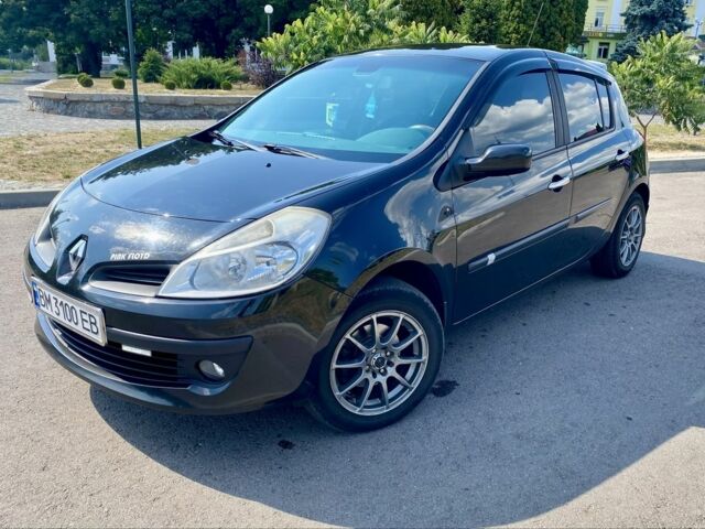 Черный Рено Клио, объемом двигателя 1.4 л и пробегом 310 тыс. км за 5300 $, фото 16 на Automoto.ua