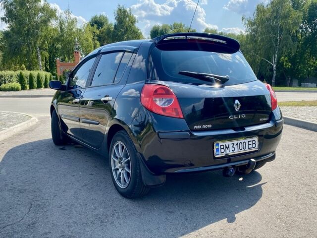Черный Рено Клио, объемом двигателя 1.4 л и пробегом 310 тыс. км за 5300 $, фото 17 на Automoto.ua