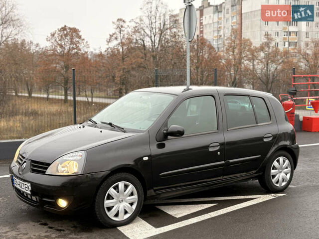 Черный Рено Клио, объемом двигателя 1.2 л и пробегом 226 тыс. км за 3500 $, фото 4 на Automoto.ua