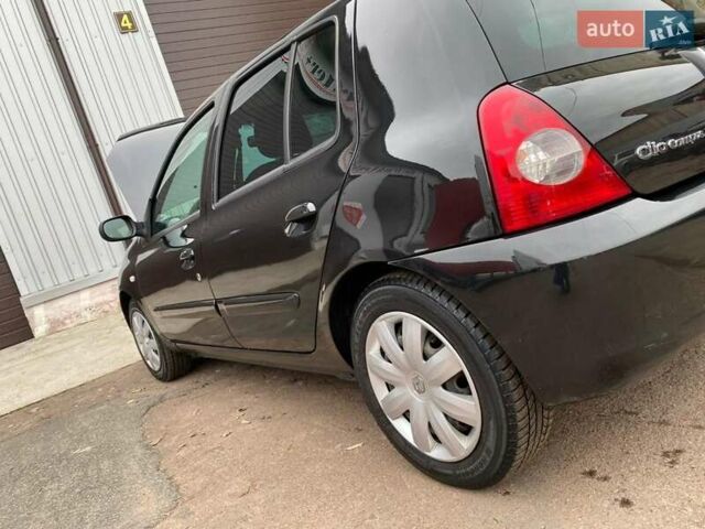 Черный Рено Клио, объемом двигателя 1.2 л и пробегом 224 тыс. км за 3900 $, фото 4 на Automoto.ua