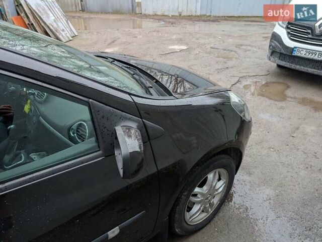 Чорний Рено Кліо, об'ємом двигуна 1.39 л та пробігом 156 тис. км за 4300 $, фото 10 на Automoto.ua