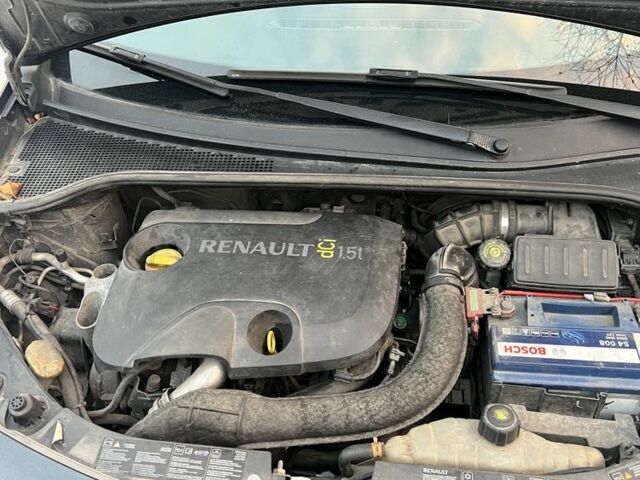 Черный Рено Клио, объемом двигателя 1.5 л и пробегом 260 тыс. км за 4800 $, фото 6 на Automoto.ua