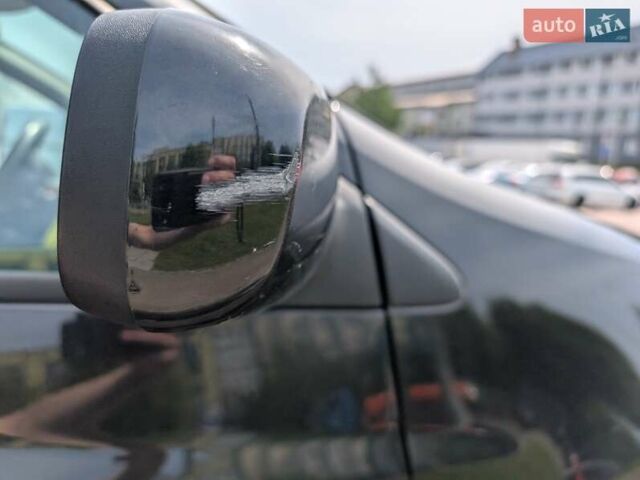 Чорний Рено Кліо, об'ємом двигуна 1.39 л та пробігом 155 тис. км за 5900 $, фото 6 на Automoto.ua