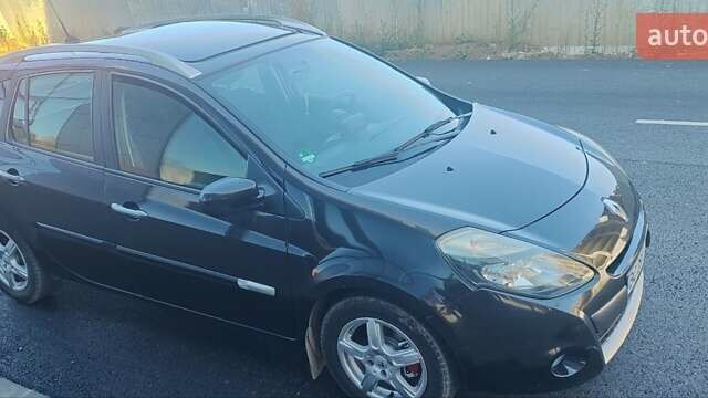 Черный Рено Клио, объемом двигателя 1.2 л и пробегом 273 тыс. км за 4699 $, фото 5 на Automoto.ua