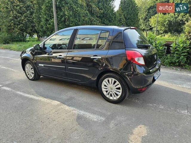 Чорний Рено Кліо, об'ємом двигуна 1.6 л та пробігом 170 тис. км за 3500 $, фото 8 на Automoto.ua
