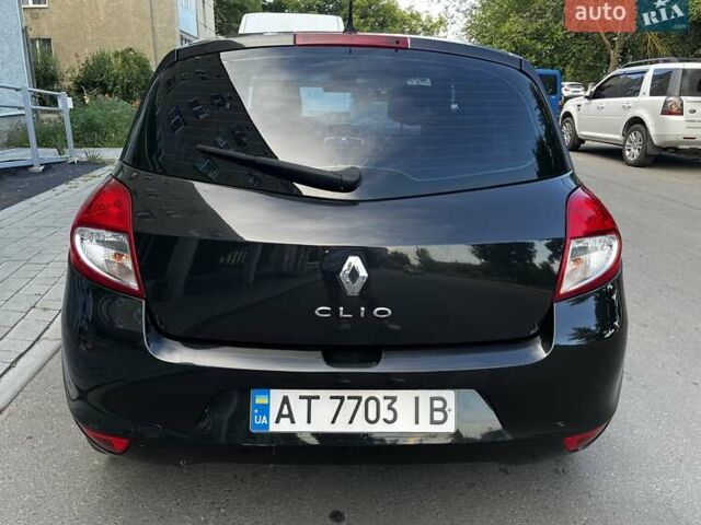 Чорний Рено Кліо, об'ємом двигуна 1.6 л та пробігом 130 тис. км за 7100 $, фото 3 на Automoto.ua
