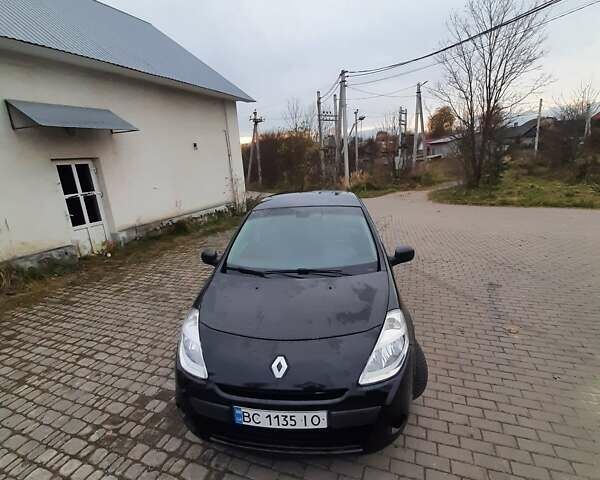 Черный Рено Клио, объемом двигателя 1.1 л и пробегом 110 тыс. км за 4550 $, фото 12 на Automoto.ua