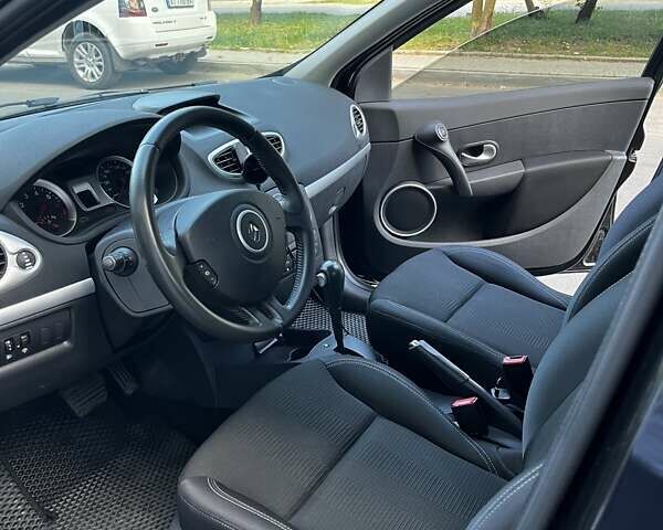 Чорний Рено Кліо, об'ємом двигуна 1.6 л та пробігом 130 тис. км за 7100 $, фото 5 на Automoto.ua