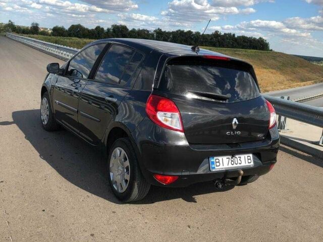 Черный Рено Клио, объемом двигателя 1.5 л и пробегом 232 тыс. км за 5599 $, фото 6 на Automoto.ua