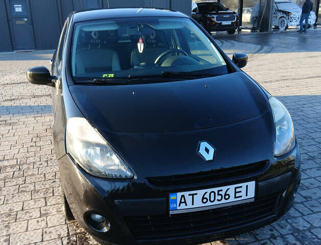 Чорний Рено Кліо, об'ємом двигуна 1.46 л та пробігом 270 тис. км за 5000 $, фото 3 на Automoto.ua