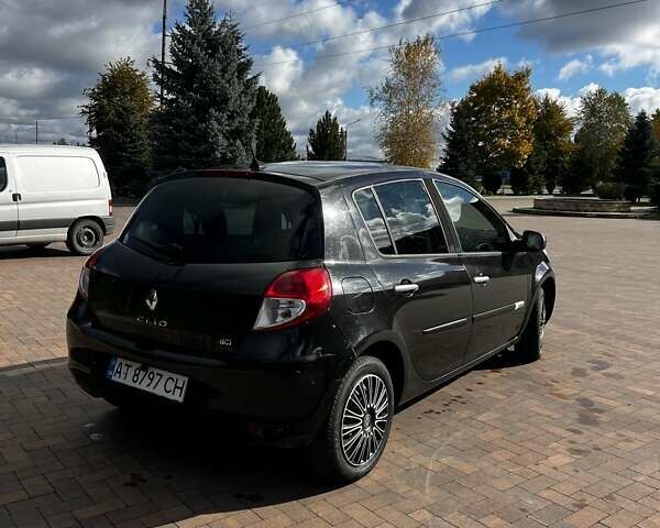 Черный Рено Клио, объемом двигателя 1.5 л и пробегом 280 тыс. км за 5500 $, фото 4 на Automoto.ua
