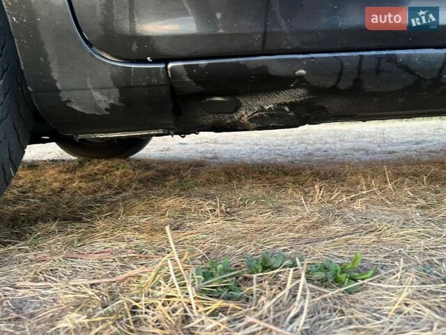 Черный Рено Клио, объемом двигателя 1.46 л и пробегом 295 тыс. км за 4100 $, фото 13 на Automoto.ua