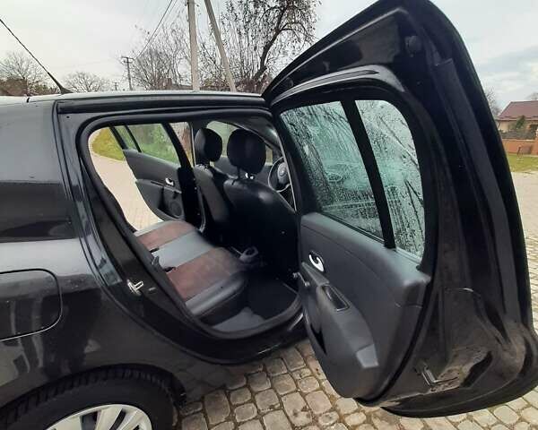 Черный Рено Клио, объемом двигателя 1.1 л и пробегом 110 тыс. км за 4550 $, фото 24 на Automoto.ua