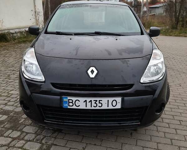 Черный Рено Клио, объемом двигателя 1.1 л и пробегом 110 тыс. км за 4550 $, фото 1 на Automoto.ua