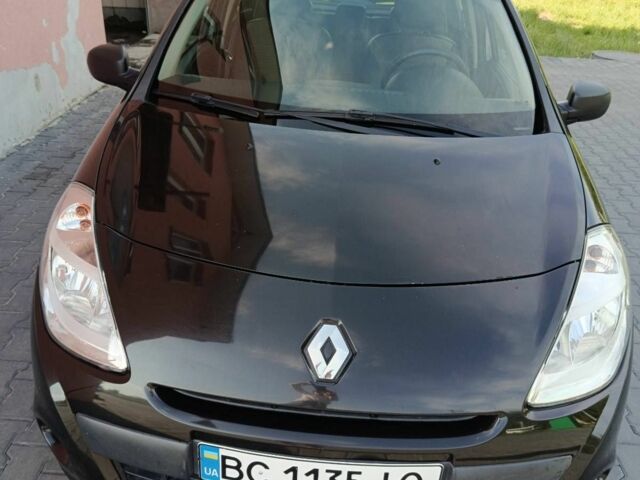 Рено Клио 2011 в Львове на Automoto.ua Черный Рено Клио, объемом двигателя 1.1 л и пробегом 107 тыс. км за 3600 $, фото 1 на Automoto.ua