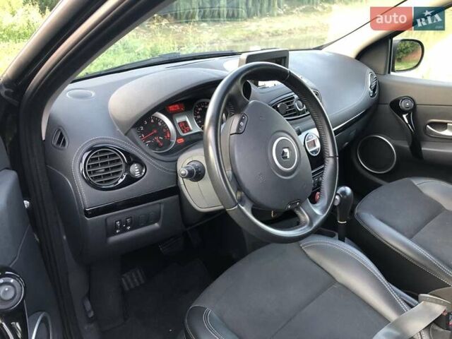 Черный Рено Клио, объемом двигателя 1.6 л и пробегом 214 тыс. км за 6900 $, фото 35 на Automoto.ua