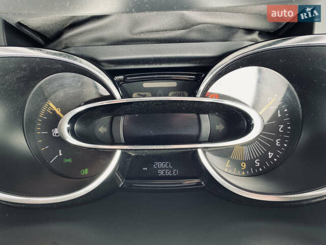 Черный Рено Клио, объемом двигателя 0.9 л и пробегом 139 тыс. км за 8500 $, фото 19 на Automoto.ua