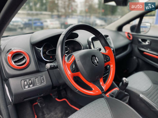 Черный Рено Клио, объемом двигателя 0.9 л и пробегом 139 тыс. км за 8500 $, фото 13 на Automoto.ua