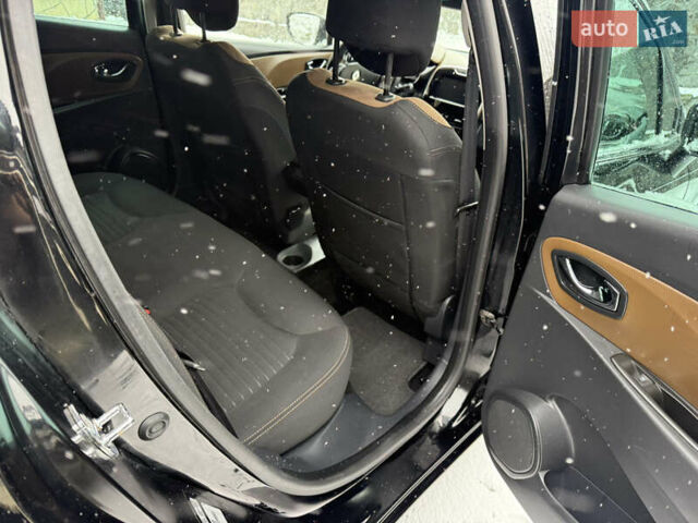 Чорний Рено Кліо, об'ємом двигуна 1.5 л та пробігом 170 тис. км за 9999 $, фото 22 на Automoto.ua