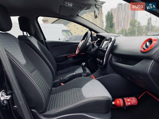 Черный Рено Клио, объемом двигателя 0.9 л и пробегом 139 тыс. км за 8500 $, фото 22 на Automoto.ua