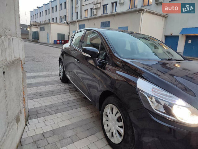 Черный Рено Клио, объемом двигателя 1.46 л и пробегом 290 тыс. км за 6100 $, фото 6 на Automoto.ua