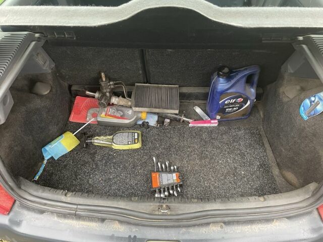 Чорний Рено Кліо, об'ємом двигуна 1.6 л та пробігом 1 тис. км за 900 $, фото 13 на Automoto.ua