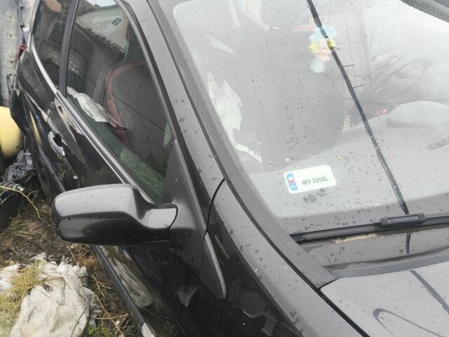 Черный Рено Клио, объемом двигателя 1.5 л и пробегом 340 тыс. км за 1750 $, фото 9 на Automoto.ua