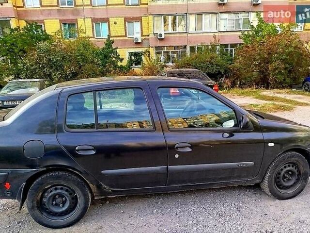Рено Клио 2005 в Каменское - Днепродзержинск на Automoto.ua Черный Рено Клио, объемом двигателя 1.4 л и пробегом 350 тыс. км за 2100 $, фото 4 на Automoto.ua