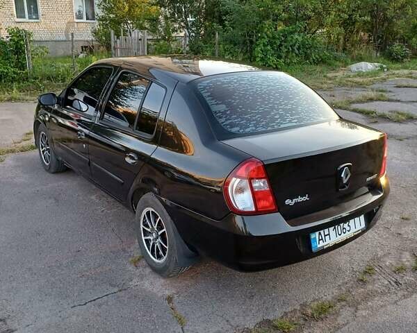 Черный Рено Клио, объемом двигателя 1.39 л и пробегом 146 тыс. км за 4100 $, фото 3 на Automoto.ua
