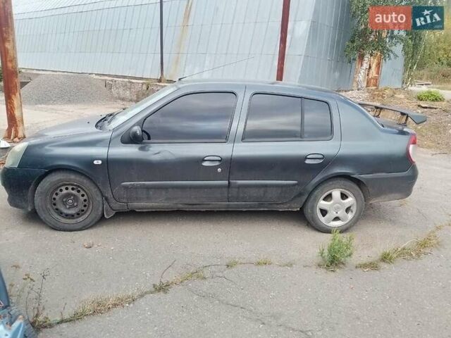 Черный Рено Клио, объемом двигателя 1.4 л и пробегом 390 тыс. км за 2800 $, фото 7 на Automoto.ua