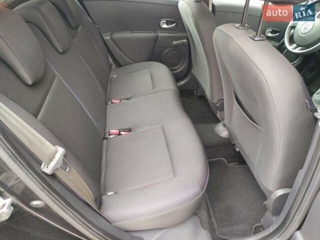 Черный Рено Клио, объемом двигателя 1.1 л и пробегом 222 тыс. км за 4699 $, фото 21 на Automoto.ua