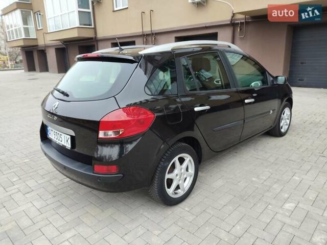 Черный Рено Клио, объемом двигателя 1.1 л и пробегом 222 тыс. км за 4699 $, фото 2 на Automoto.ua