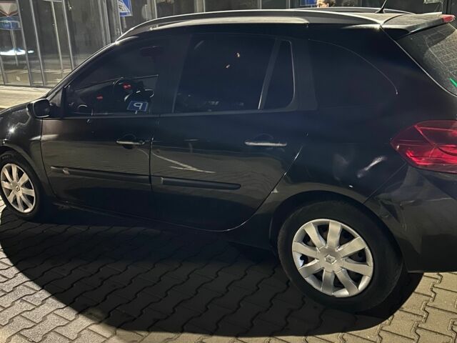 Чорний Рено Кліо, об'ємом двигуна 1.1 л та пробігом 353 тис. км за 4900 $, фото 4 на Automoto.ua