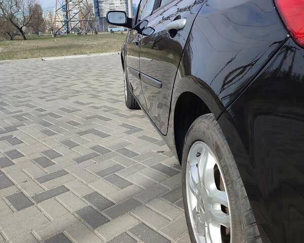 Черный Рено Клио, объемом двигателя 1.15 л и пробегом 183 тыс. км за 4850 $, фото 6 на Automoto.ua