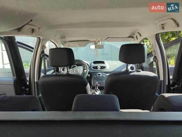 Черный Рено Клио, объемом двигателя 1.15 л и пробегом 186 тыс. км за 4800 $, фото 12 на Automoto.ua