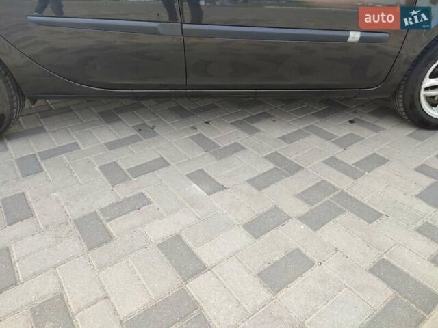 Черный Рено Клио, объемом двигателя 1.15 л и пробегом 183 тыс. км за 4850 $, фото 9 на Automoto.ua