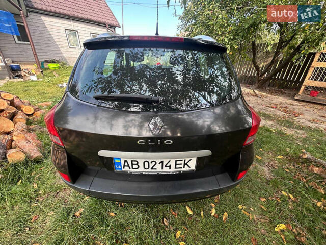Чорний Рено Кліо, об'ємом двигуна 1.2 л та пробігом 300 тис. км за 3500 $, фото 1 на Automoto.ua